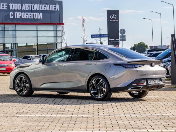 Changan Lamore с пробегом 2023 года, цена 1 725 000 рублей, 31000 км, седан, Автокод Объявления