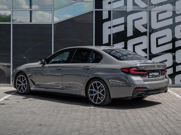 BMW 5 серии VII (G30/G31/G38) Рестайлинг с пробегом 2021 года, цена 4 940 000 рублей, 117509 км, седан, Автокод Объявления
