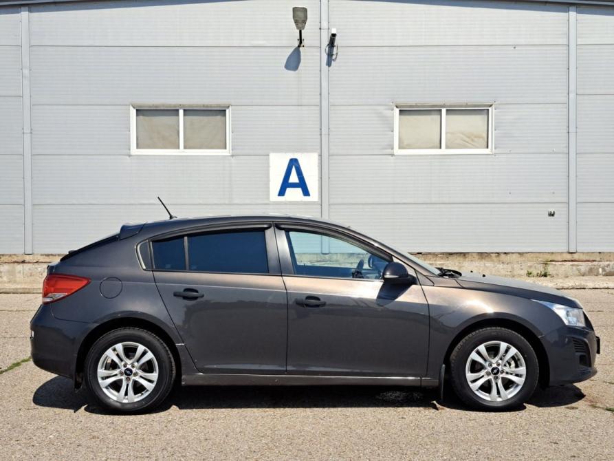 Chevrolet Cruze I Рестайлинг Набережные Челны  - изображение 5
