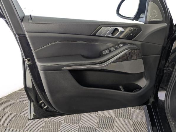 BMW X7 I (G07) с пробегом 2022 года, цена 7 395 000 рублей, 111576 км, внедорожник, Автокод Объявления