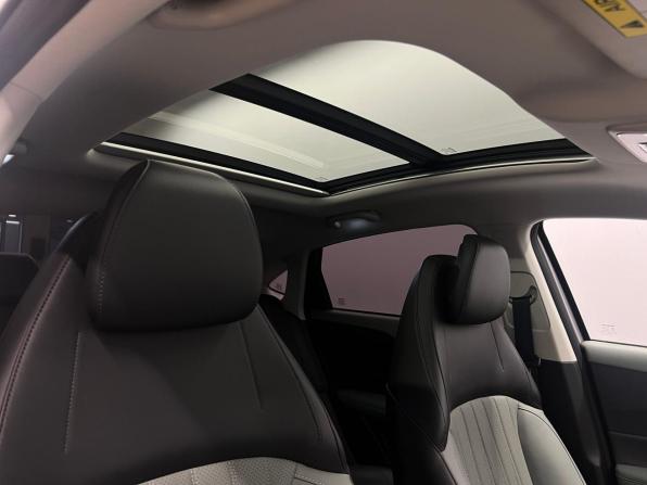 Changan Lamore с пробегом 2023 года, цена 2 090 000 рублей, 11497 км, седан, Автокод Объявления
