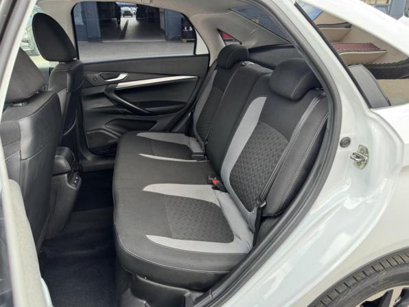 Lada (ВАЗ) Vesta I Рестайлинг (NG) с пробегом 2024 года, цена 1 249 000 рублей, 73018 км, седан, Автокод Объявления