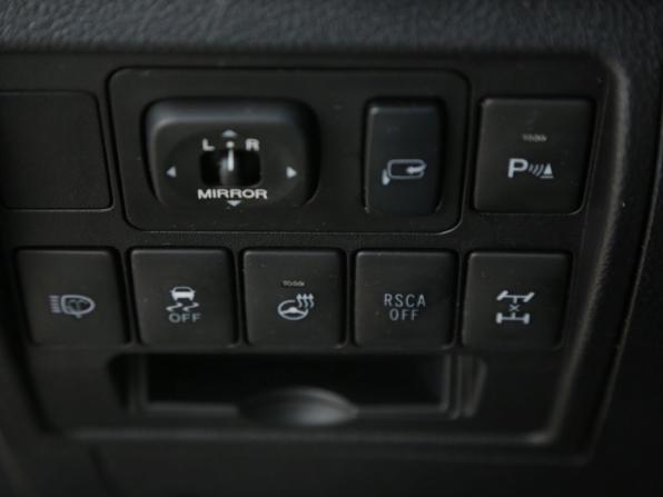 Toyota Land Cruiser 200 Series Рестайлинг 1 с пробегом 2013 года, цена 3 800 000 рублей, 162500 км, внедорожник, Автокод Объявления