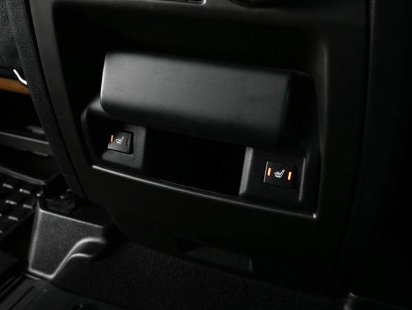 Land Rover Discovery IV Рестайлинг с пробегом 2014 года, цена 2 149 000 рублей, 274038 км, внедорожник, Автокод Объявления
