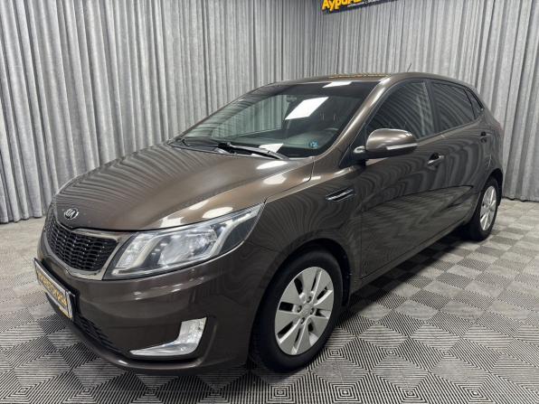 Kia Rio III с пробегом 2014 года, цена 950 000 рублей, 133759 км, хэтчбек, Автокод Объявления