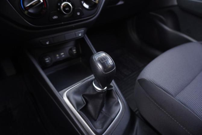 Hyundai Solaris II с пробегом 2018 года, цена 1 199 000 рублей, 109204 км, седан, Автокод Объявления