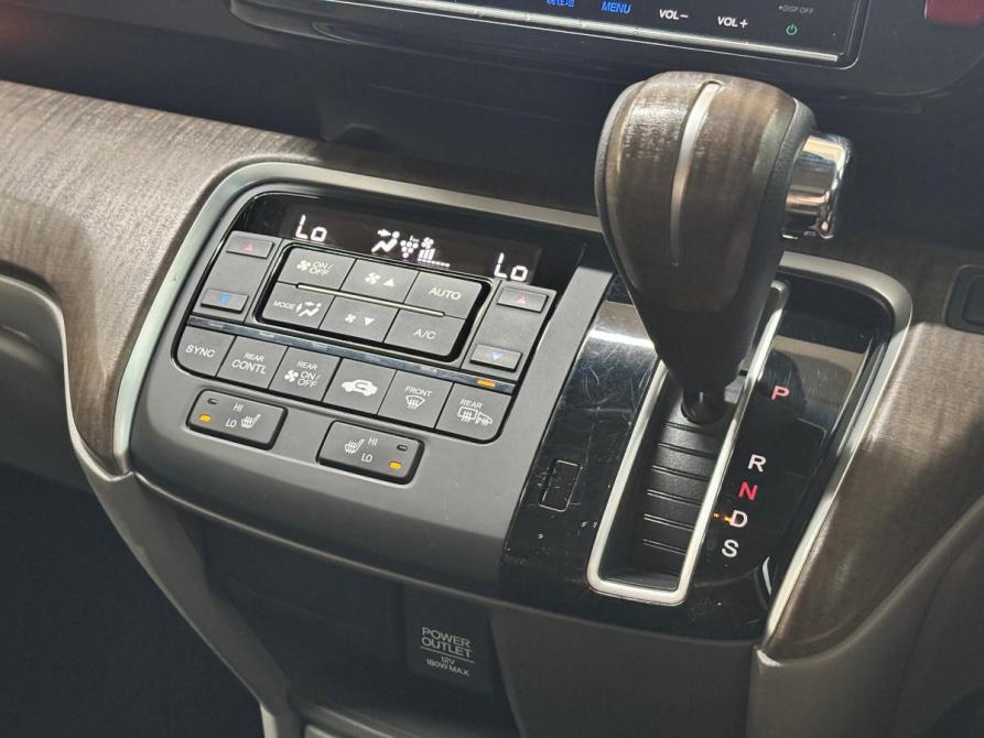 Honda Stepwgn V Набережные Челны  - изображение 21