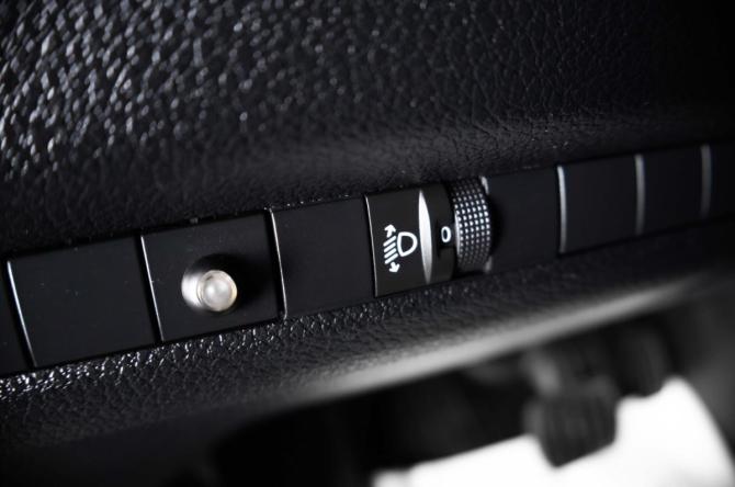 Peugeot Traveller I с пробегом 2017 года, цена 2 089 000 рублей, 250365 км, минивэн, Автокод Объявления