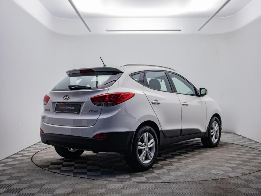 Hyundai ix35 I Москва  - изображение 5