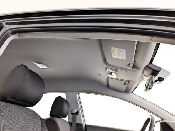 Hyundai Solaris II с пробегом 2017 года, цена 1 200 000 рублей, 163268 км, седан, Автокод Объявления