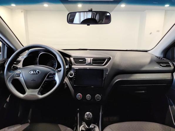Kia Rio III Рестайлинг с пробегом 2015 года, цена 1 070 000 рублей, 197154 км, хэтчбек, Автокод Объявления