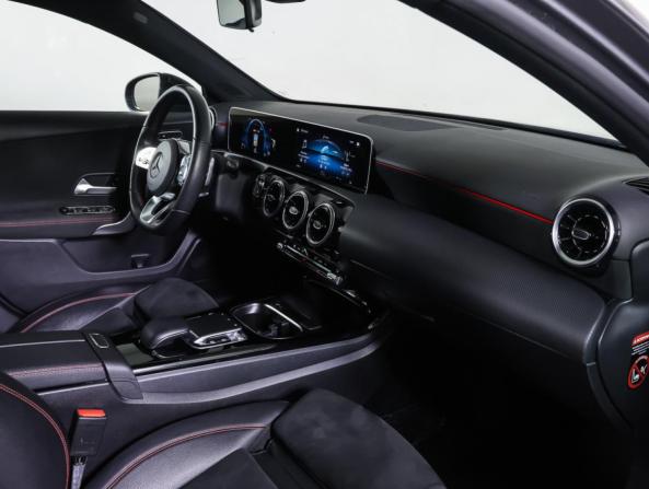 Mercedes-Benz A-Класс IV (W177) с пробегом 2019 года, цена 2 578 000 рублей, 81612 км, хэтчбек, Автокод Объявления