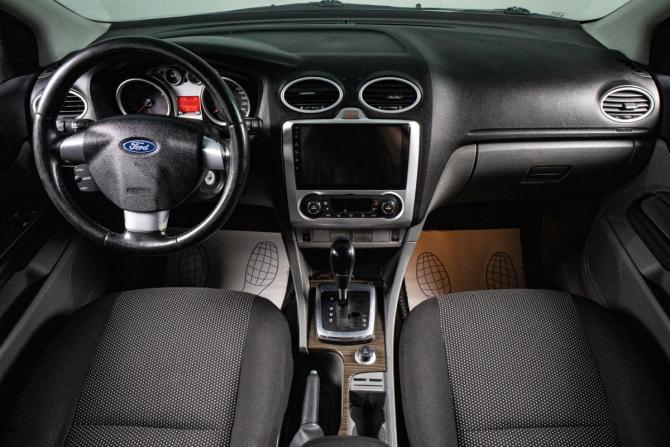 Ford Focus II Рестайлинг с пробегом 2010 года, цена 699 000 рублей, 216000 км, хэтчбек, Автокод Объявления