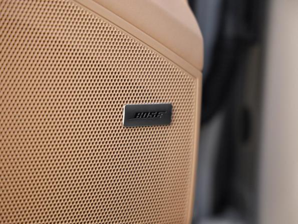 Porsche Cayenne III Рестайлинг с пробегом 2025 года, цена 17 490 000 рублей, 6114 км, внедорожник, Автокод Объявления