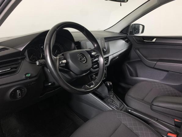 Skoda Rapid II с пробегом 2020 года, цена 1 699 000 рублей, 114355 км, лифтбек, Автокод Объявления