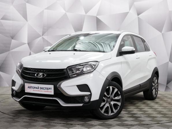 Lada (ВАЗ) XRAY I с пробегом 2018 года, цена 850 000 рублей, 166000 км, хэтчбек, Автокод Объявления
