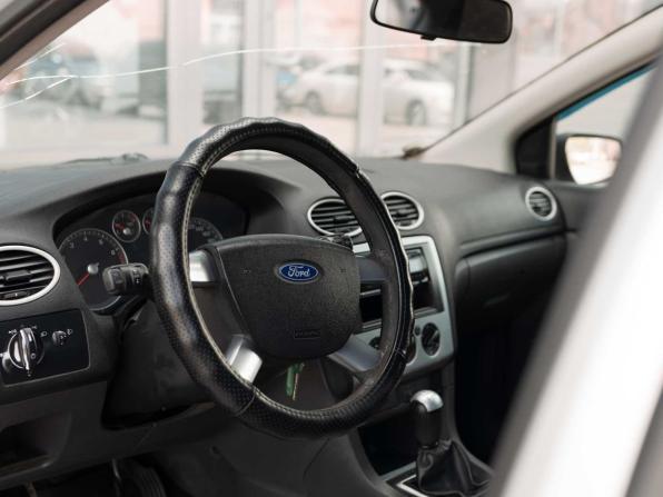 Ford Focus II с пробегом 2007 года, цена 380 000 рублей, 331723 км, хэтчбек, Автокод Объявления