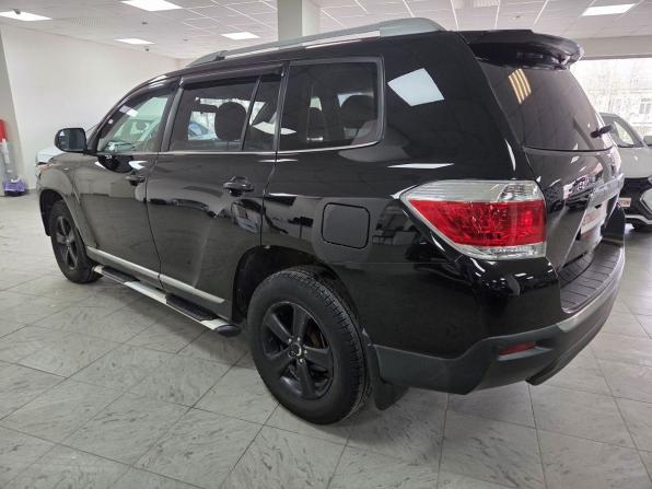 Toyota Highlander II (XU40) Рестайлинг с пробегом 2011 года, цена 1 699 000 рублей, 170380 км, внедорожник, Автокод Объявления