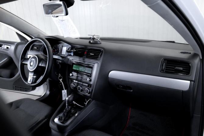 Volkswagen Jetta VI с пробегом 2012 года, цена 810 000 рублей, 198045 км, седан, Автокод Объявления