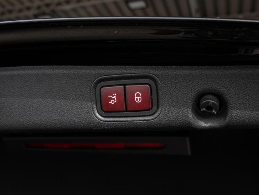 Mercedes-Benz E-Класс AMG V (W213) Рестайлинг Краснодар  - изображение 33