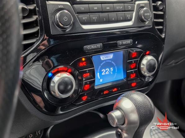 Nissan Juke I Рестайлинг с пробегом 2015 года, цена 1 298 000 рублей, 39000 км, внедорожник, Автокод Объявления