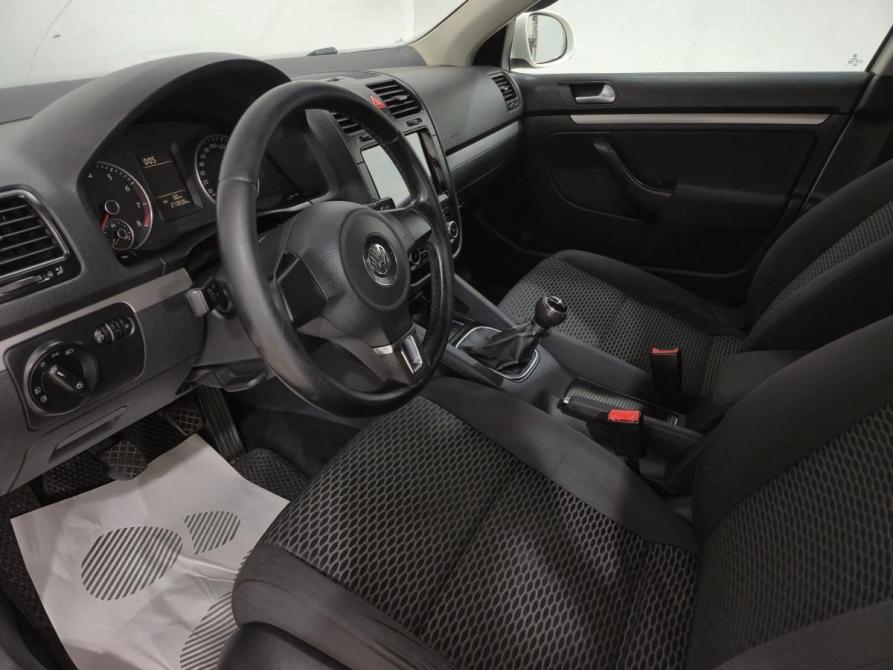 Volkswagen Jetta V Альметьевск  - изображение 12