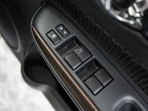 Nissan Note II Рестайлинг с пробегом 2017 года, цена 979 500 рублей, 84625 км, хэтчбек, Автокод Объявления