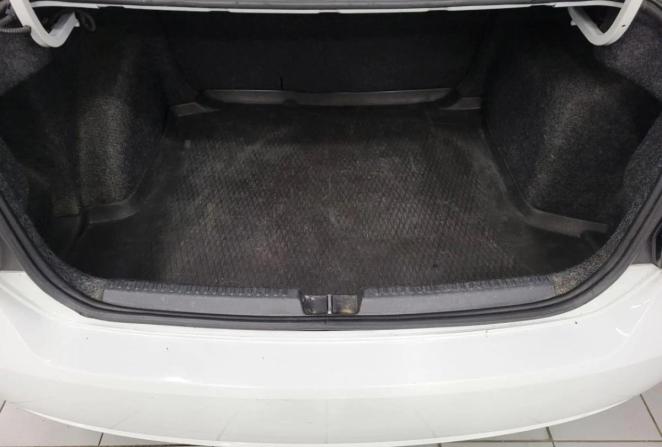 Volkswagen Polo V Рестайлинг с пробегом 2015 года, цена 988 000 рублей, 75095 км, седан, Автокод Объявления