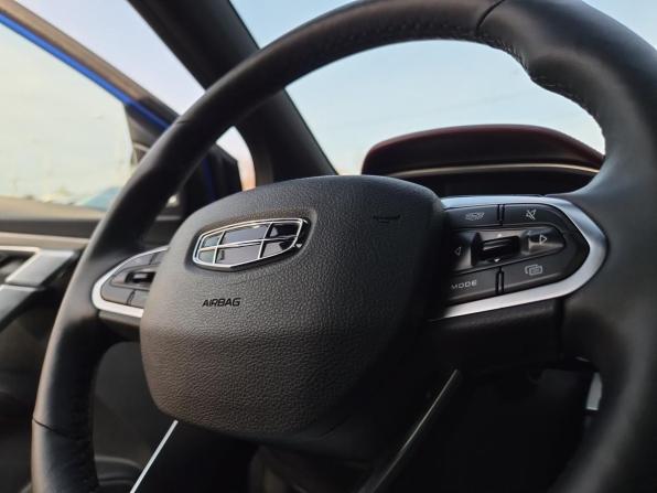 Geely Coolray I с пробегом 2022 года, цена 1 472 000 рублей, 114401 км, внедорожник, Автокод Объявления