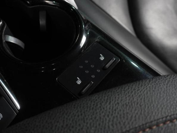 Toyota Camry VIII (XV70) с пробегом 2019 года, цена 2 699 000 рублей, 141525 км, седан, Автокод Объявления