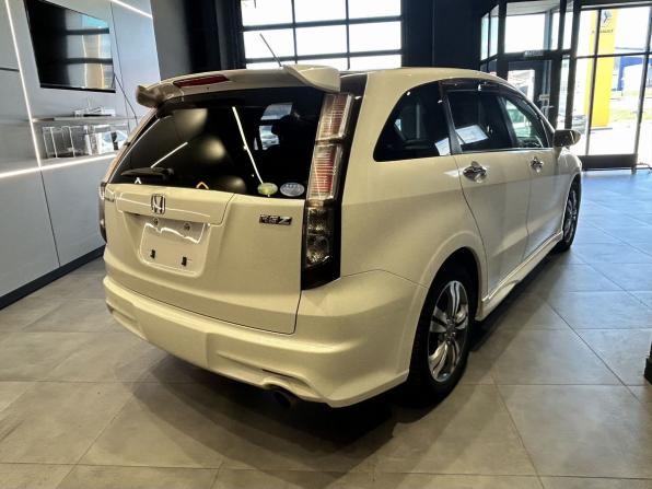 Honda Stream II Рестайлинг с пробегом 2009 года, цена 1 300 000 рублей, 238541 км, компактвэн, Автокод Объявления