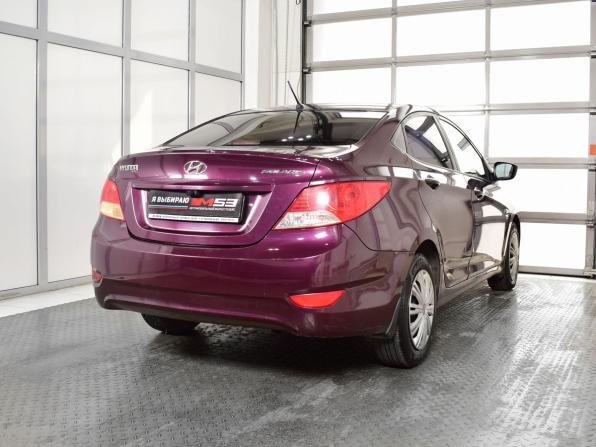 Hyundai Solaris I с пробегом 2013 года, цена 689 999 рублей, 276132 км, седан, Автокод Объявления