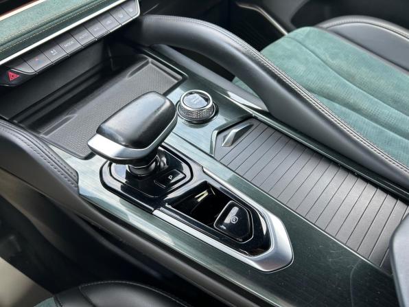 Geely Monjaro I с пробегом 2023 года, цена 2 980 000 рублей, 100800 км, внедорожник, Автокод Объявления