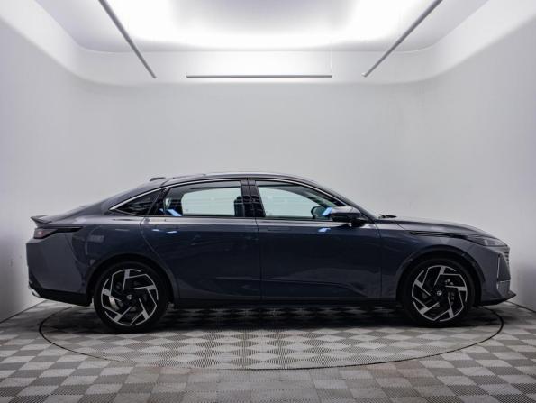 Changan Lamore с пробегом 2024 года, цена 1 920 000 рублей, 5141 км, седан, Автокод Объявления