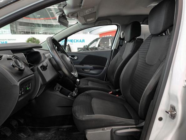 Renault Kaptur I с пробегом 2018 года, цена 1 650 000 рублей, 95000 км, внедорожник, Автокод Объявления