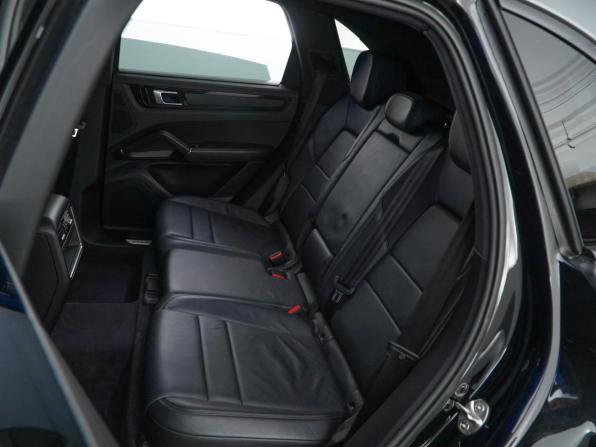 Porsche Cayenne III с пробегом 2019 года, цена 5 696 900 рублей, 142439 км, внедорожник, Автокод Объявления
