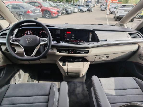 Volkswagen Multivan T7 с пробегом 2025 года, цена 9 990 000 рублей, 1218 км, минивэн, Автокод Объявления
