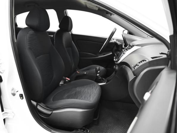 Hyundai Solaris I с пробегом 2014 года, цена 873 000 рублей, 100666 км, седан, Автокод Объявления