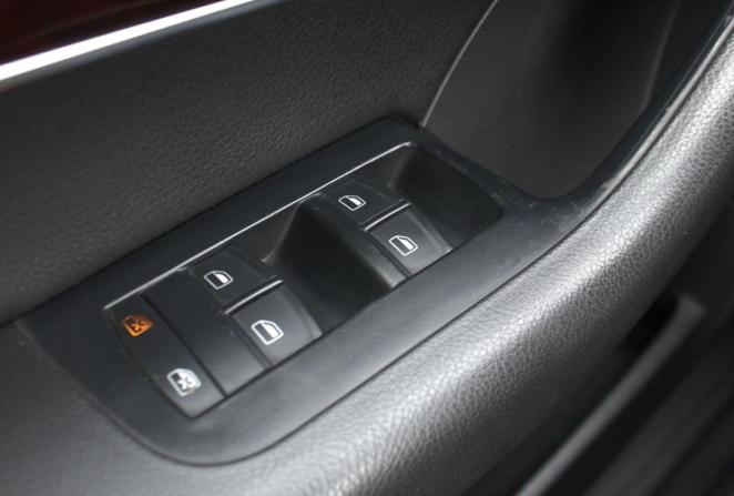 Audi A6 III (C6) с пробегом 2007 года, цена 590 000 рублей, 300739 км, седан, Автокод Объявления