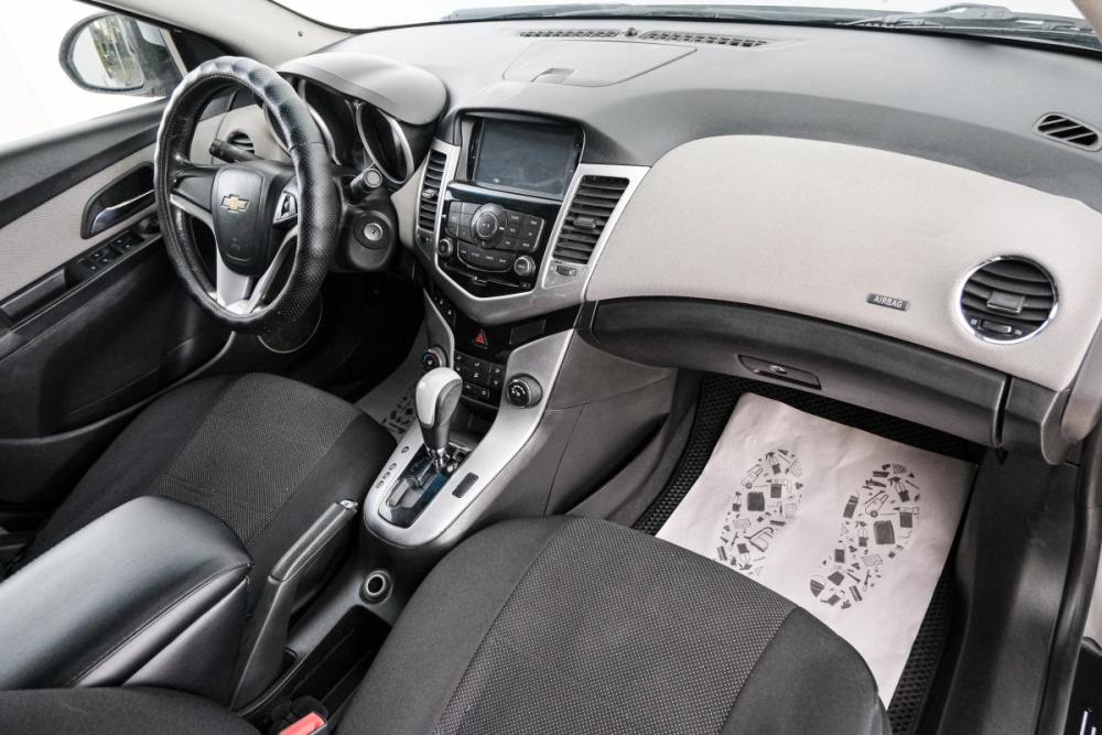 Chevrolet Cruze I Красноярск  - изображение 13