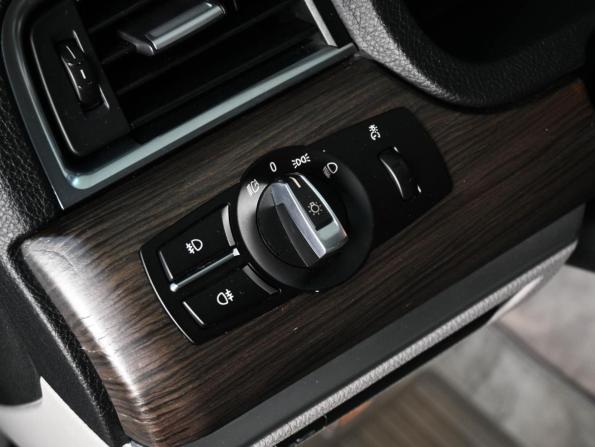 BMW 5 серии VI (F10/F11/F07) с пробегом 2011 года, цена 1 829 000 рублей, 186065 км, лифтбек, Автокод Объявления