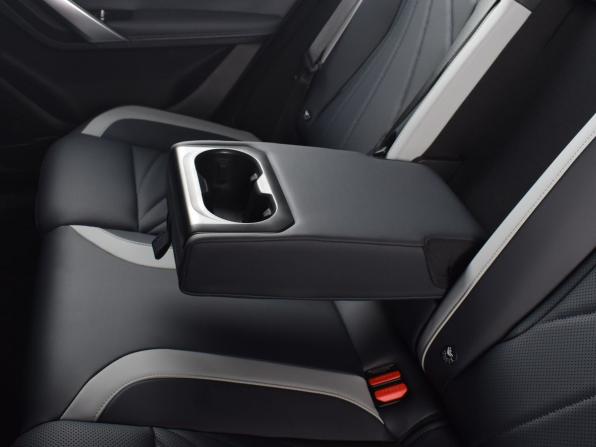 Geely Atlas II с пробегом 2023 года, цена 2 749 999 рублей, 5428 км, внедорожник, Автокод Объявления