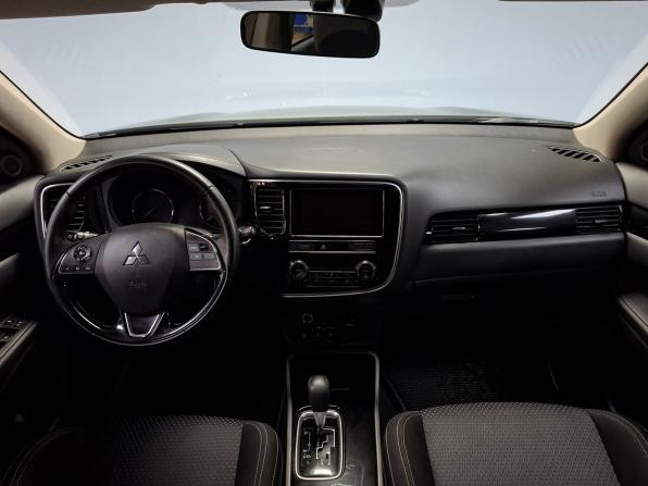 Mitsubishi Outlander III Рестайлинг 3 с пробегом 2019 года, цена 2 199 000 рублей, 59574 км, внедорожник, Автокод Объявления