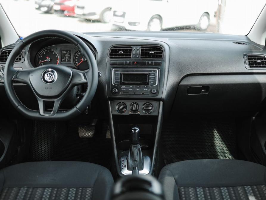 Volkswagen Polo V Рестайлинг Ижевск  - изображение 8
