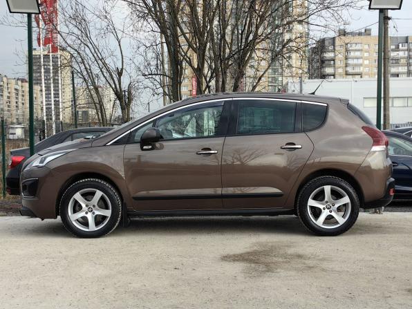 Peugeot 3008 I Рестайлинг с пробегом 2014 года, цена 909 000 рублей, 120608 км, внедорожник, Автокод Объявления