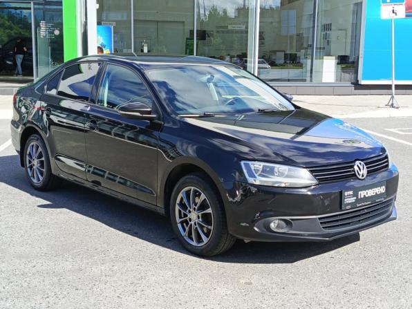 Volkswagen Jetta VI Рестайлинг с пробегом 2014 года, цена 812 000 рублей, 233956 км, седан, Автокод Объявления