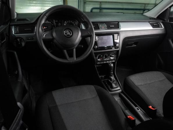 Skoda Rapid I Рестайлинг с пробегом 2018 года, цена 1 234 000 рублей, 149858 км, лифтбек, Автокод Объявления