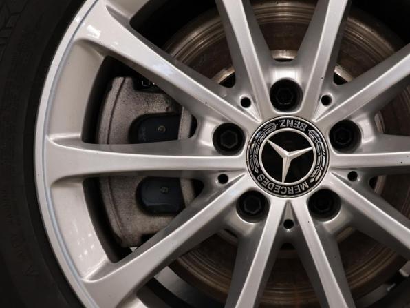 Mercedes-Benz GLB I (X247) с пробегом 2020 года, цена 3 250 000 рублей, 80598 км, внедорожник, Автокод Объявления