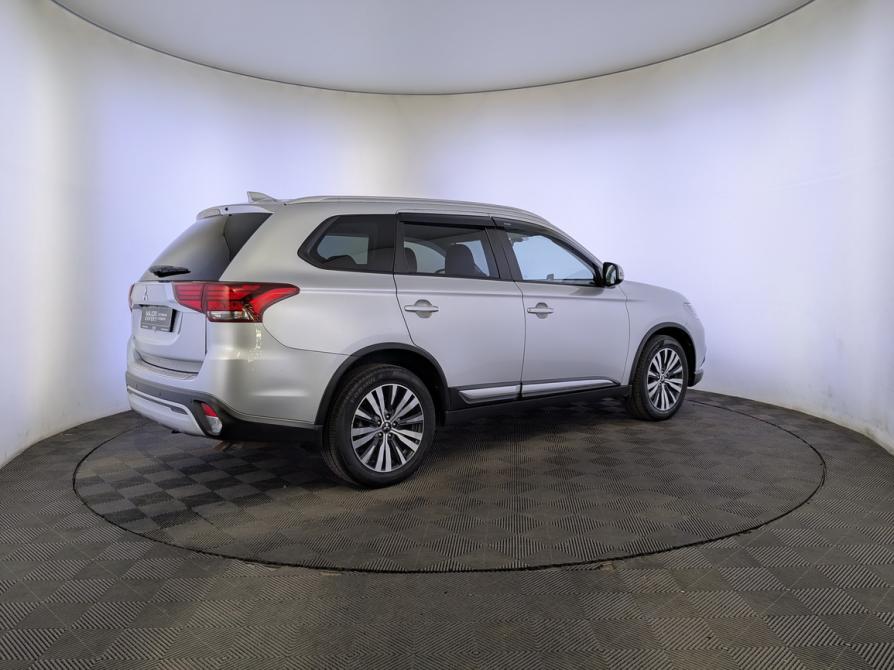 Mitsubishi Outlander III Рестайлинг 3 Москва  - изображение 5