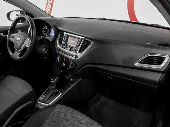 Hyundai Solaris II Рестайлинг с пробегом 2021 года, цена 1 372 000 рублей, 98000 км, седан, Автокод Объявления